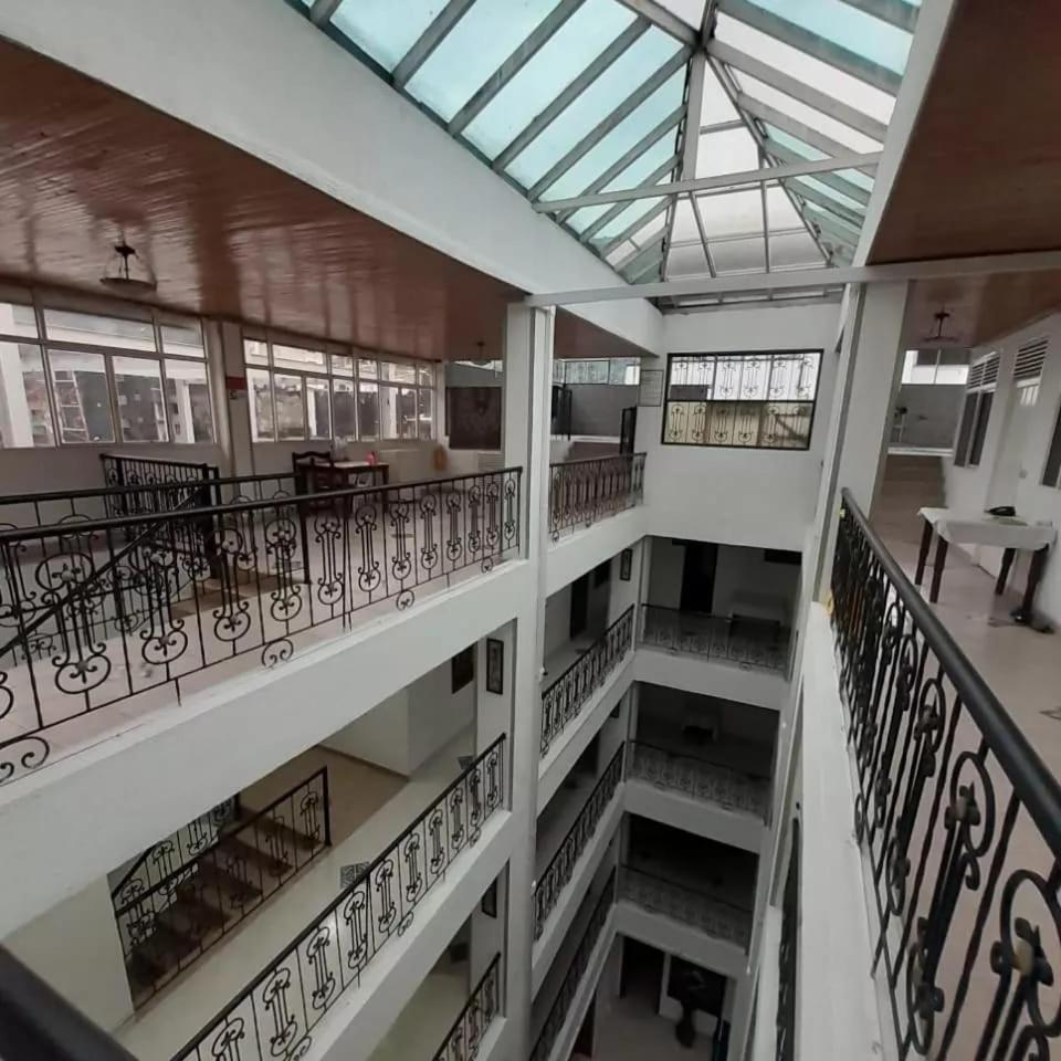 Hotel Davinci Каларка Екстер'єр фото