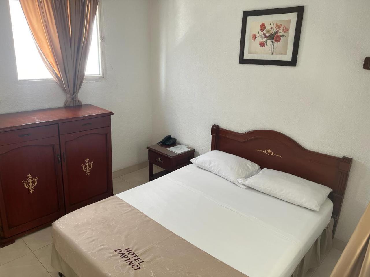 Hotel Davinci Каларка Екстер'єр фото