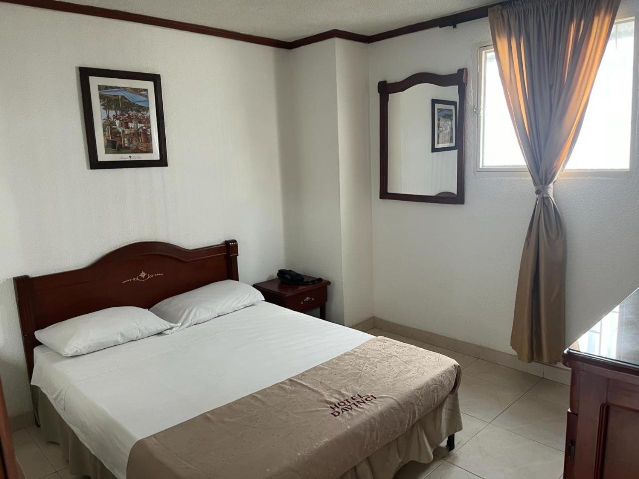 Hotel Davinci Каларка Екстер'єр фото